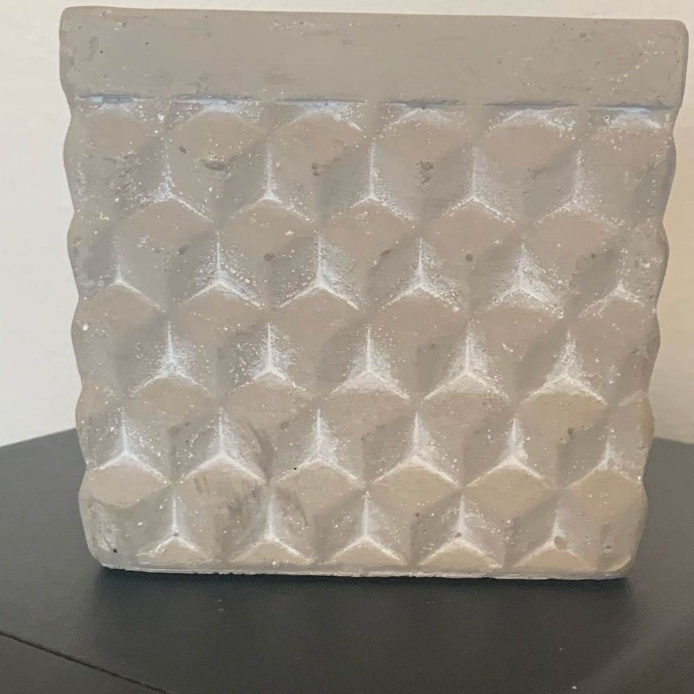 Geometric-Patterned Concrete Planter - Picture 3 of 5